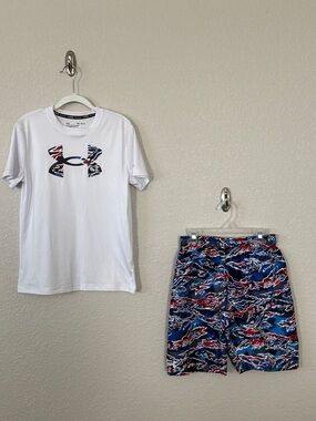 Under Armour Boys Swim Set White spf Tee with Red, Blue & Black Camo Logo Medium